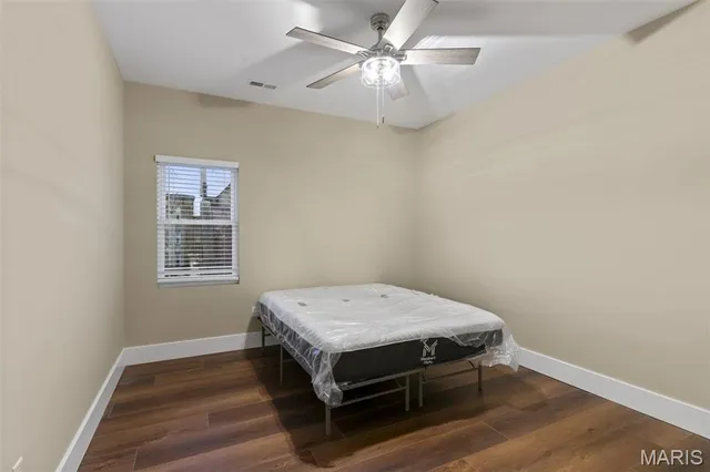 $3,250 | 5424 Delmar Boulevard, St. Louis, MO 63112