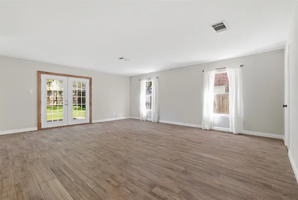 $2,400 | 1715 Ruthie Run, Cedar Park, TX 78613