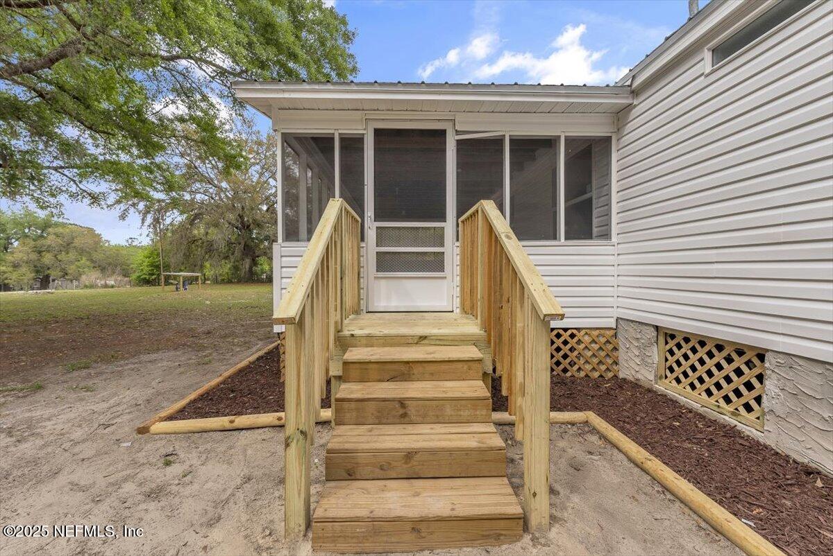 1915 Gentlebreeze Road Middleburg, FL 32068 - Photo 42 of 46 04-1915_Gentlebreeze_Rd_Middleburg-HDR-0