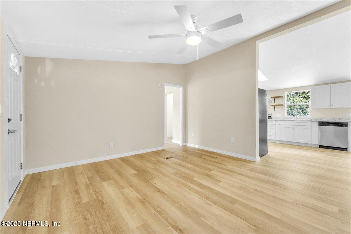 1915 Gentlebreeze Road Middleburg, FL 32068 - Photo 6 of 46 08-1915_Gentlebreeze_Rd_Middleburg-HDR-0