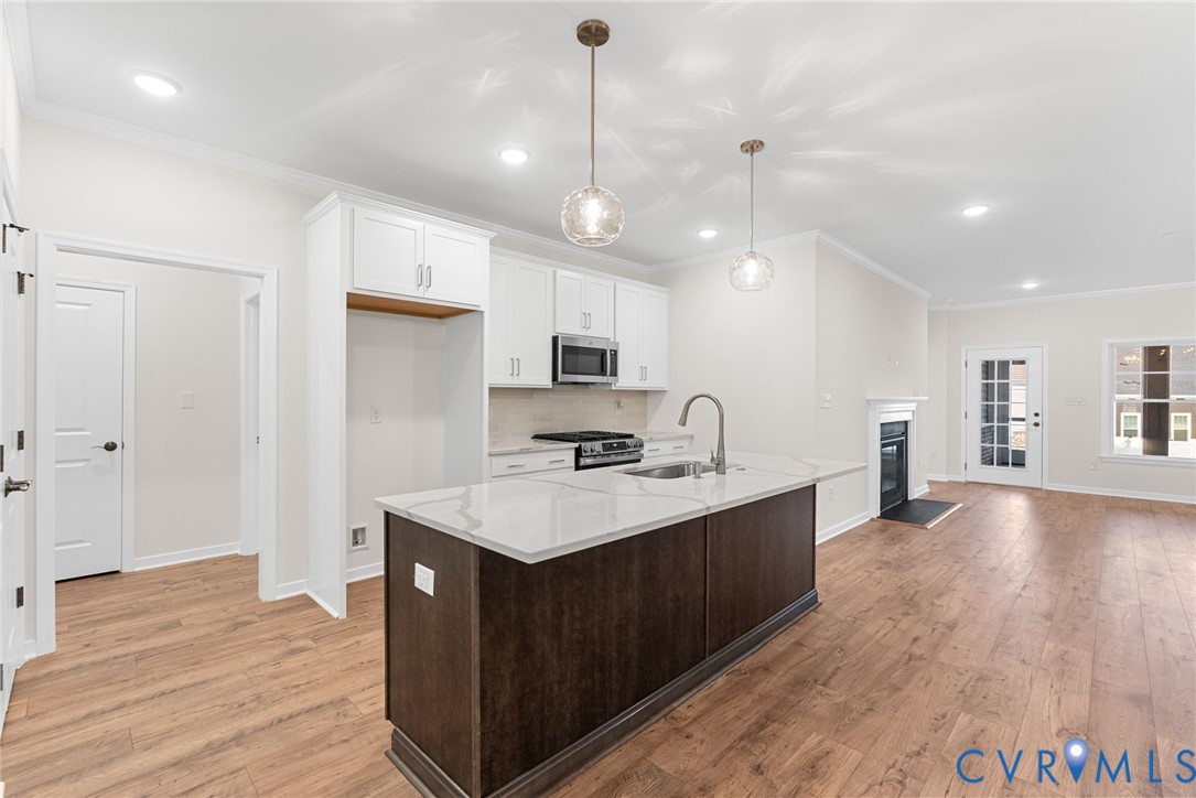 6715 Mayland Ridge Lane Moseley, VA 23120 - Photo 2 of 33