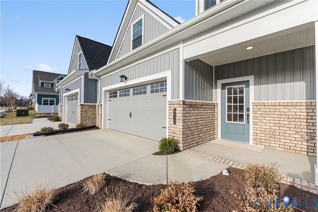 6715 Mayland Ridge Lane Moseley, VA 23120 - Photo 4 of 33