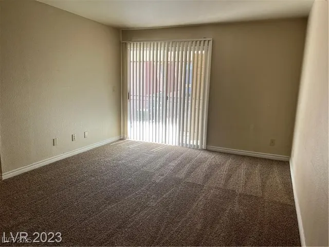 $1,000 | 5295 Indian River Drive, Unit 316, Las Vegas, NV 89103