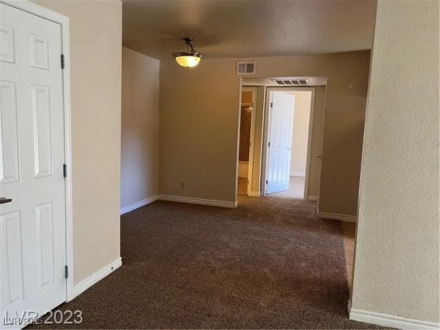 $1,000 | 5295 Indian River Drive, Unit 316, Las Vegas, NV 89103
