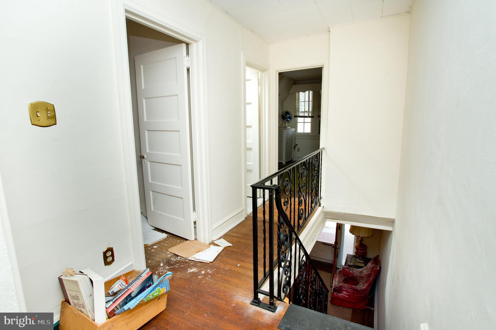 97 Houston Road Lansdowne, PA 19050 - Photo 11 of 20 Hallway 2nd Floor