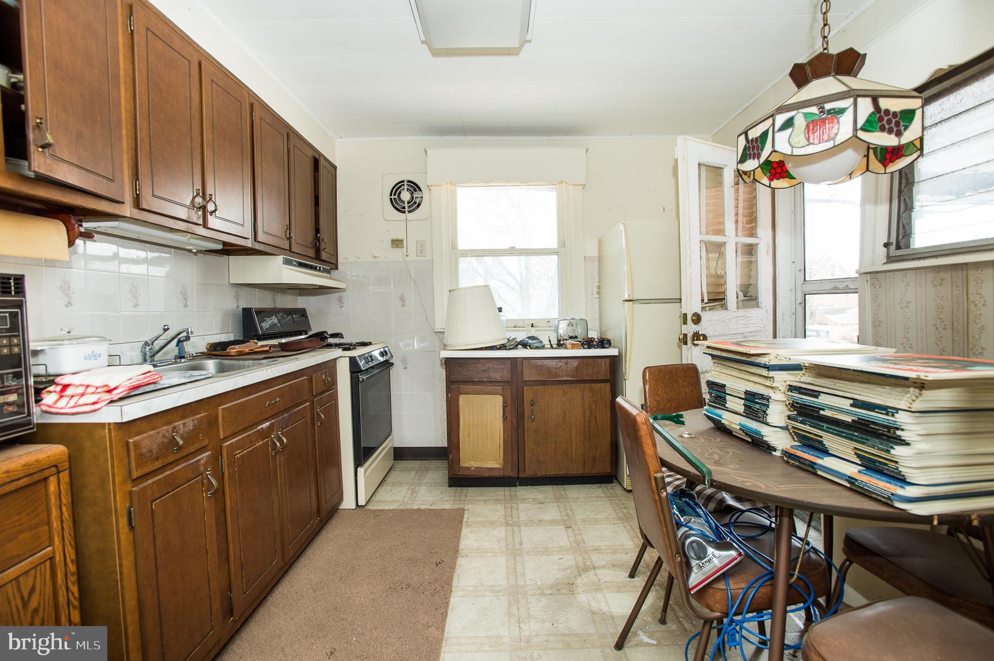97 Houston Road Lansdowne, PA 19050 - Photo 8 of 20 Kitchen