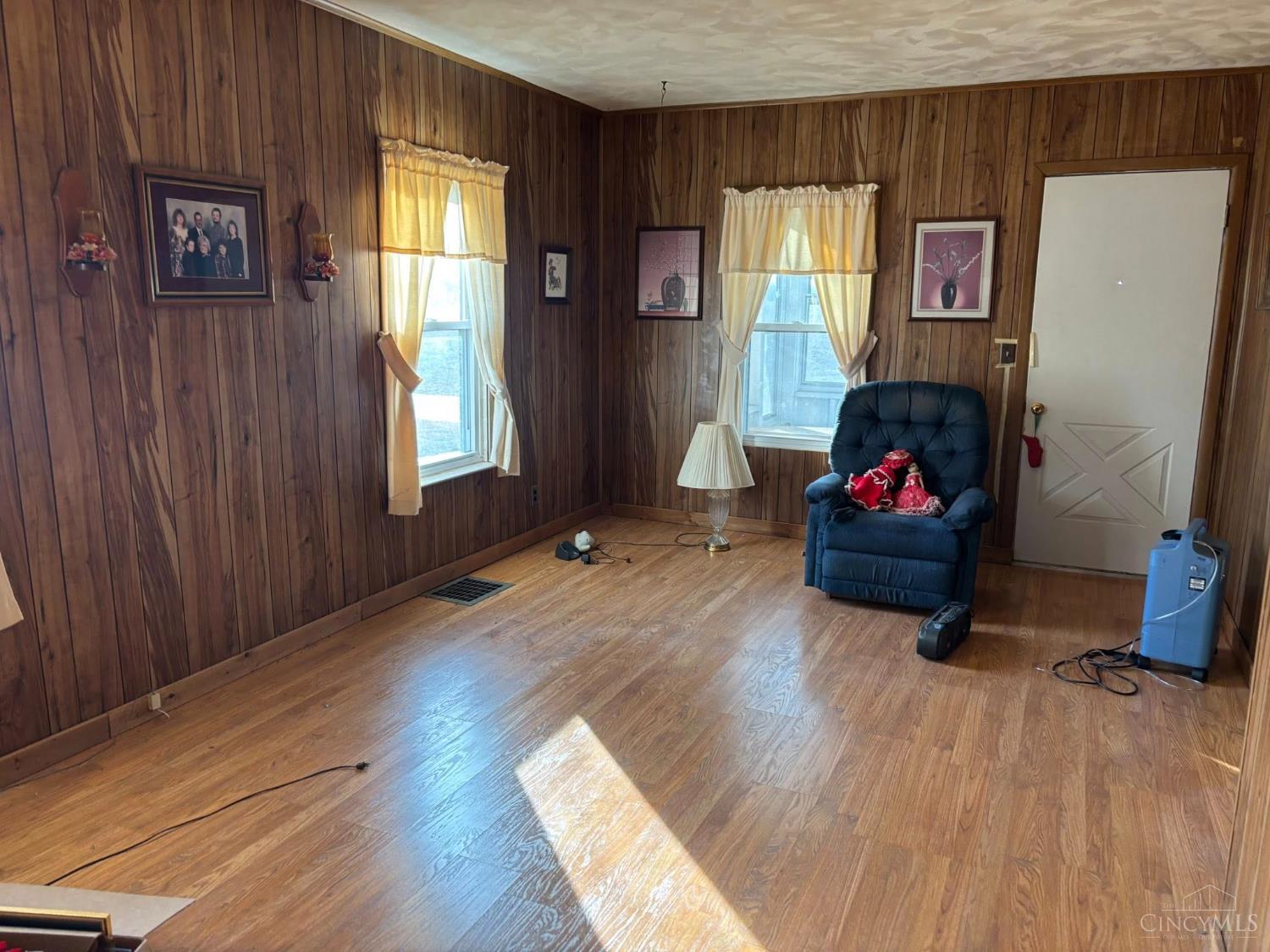 2114 Vizedom Road Hamilton, OH 45013 - Photo 2 of 8 Gallery Image 2