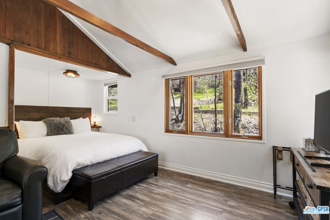 53455 Middleridge Drive Idyllwild, CA 92549 - Photo 15 of 32