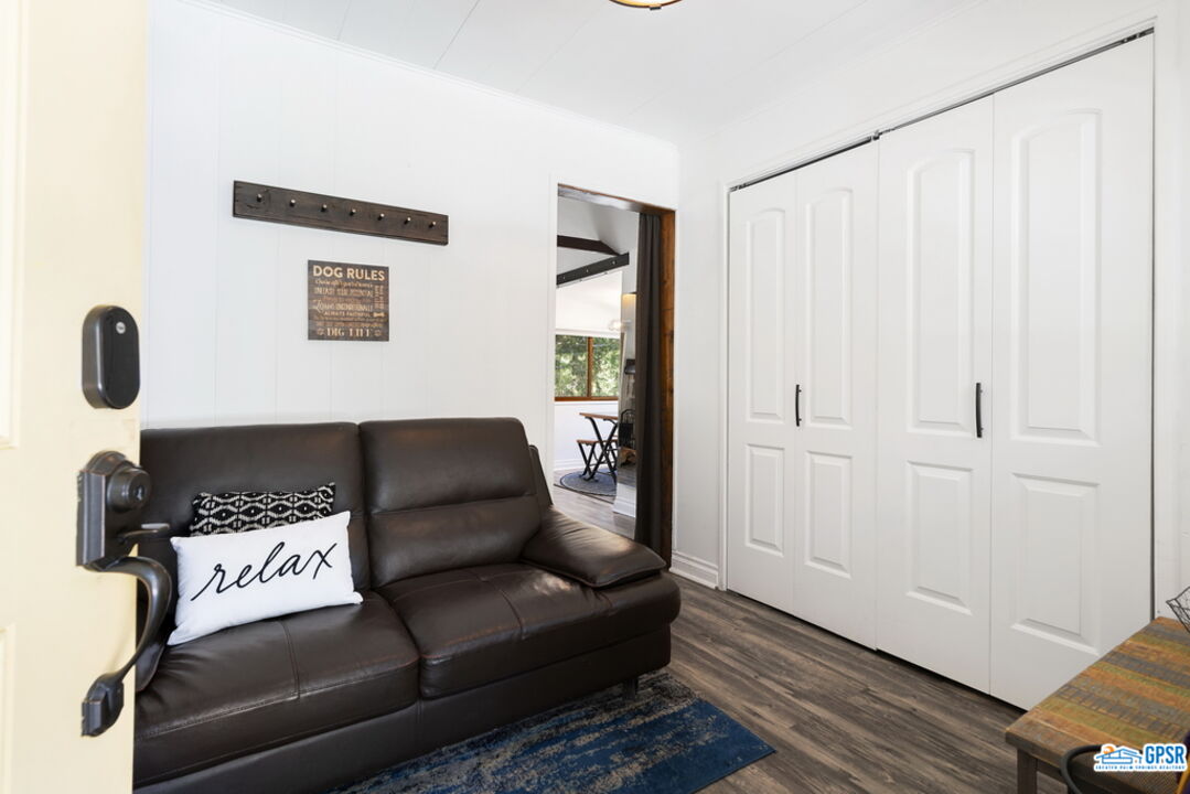 53455 Middleridge Drive Idyllwild, CA 92549 - Photo 9 of 32