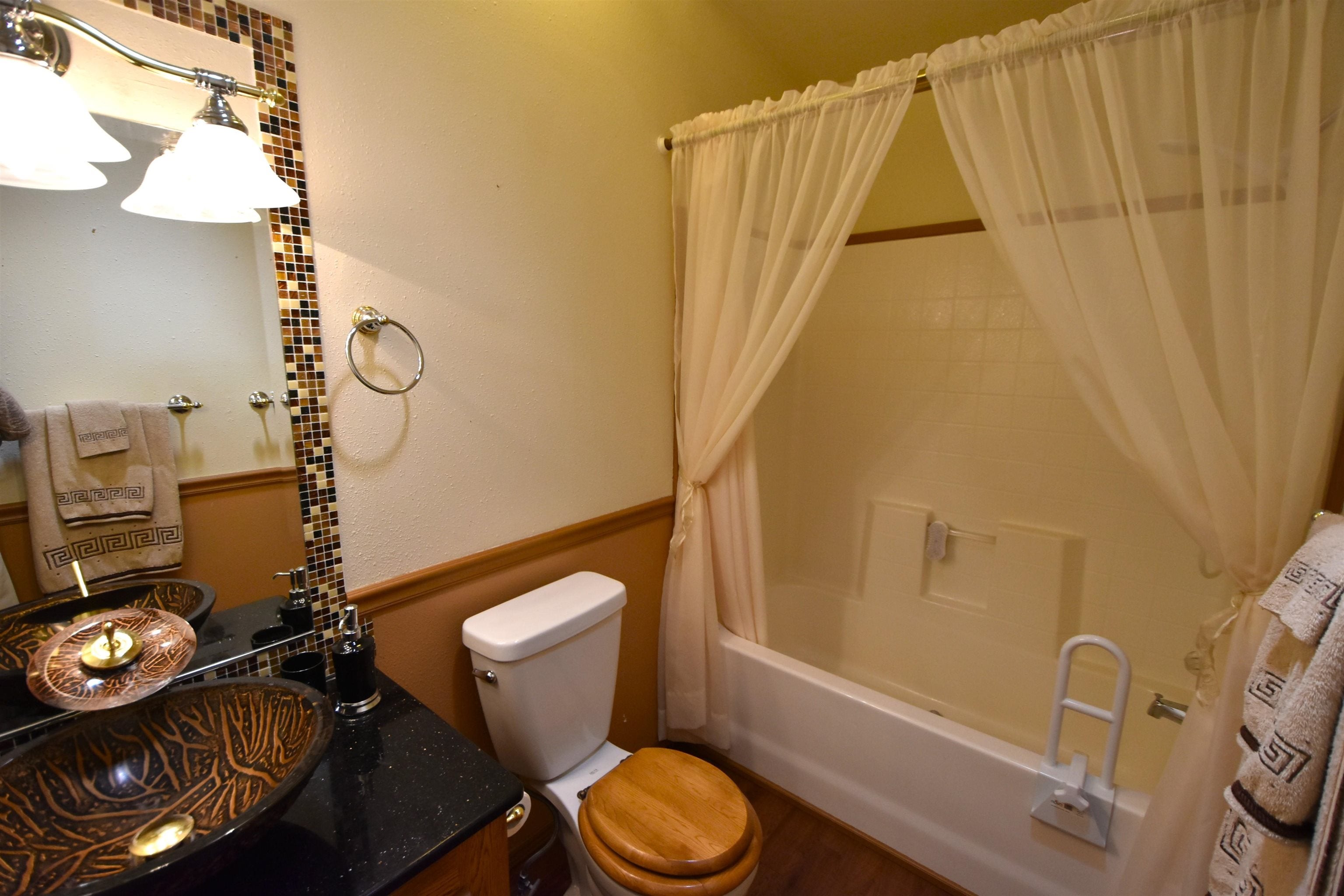 10908 Apache Road Montague, CA 96064 - Photo 24 of 48 Gallery Image 24