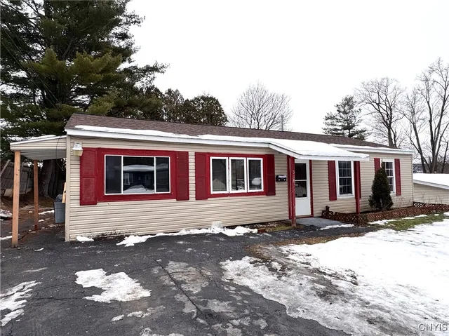 $169,900 | 510 Deerwood Road, Utica, NY 13502