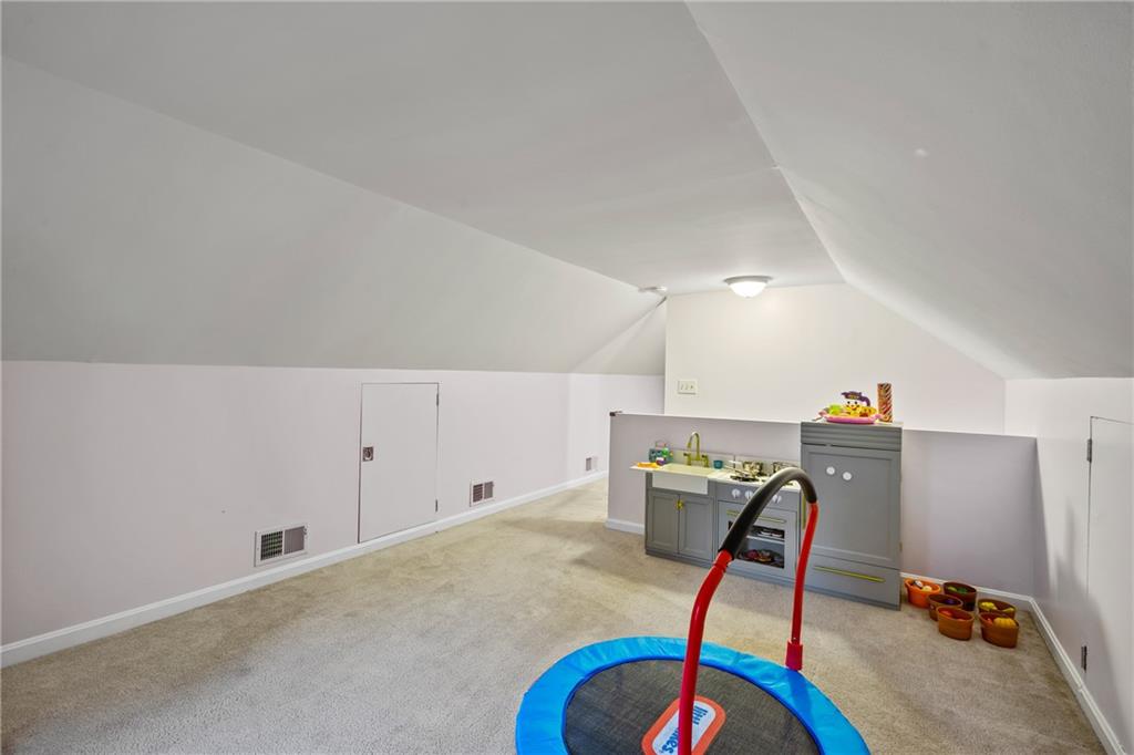 1393 Washington Road Pittsburgh, PA 15228 - Photo 16 of 25 Gallery Image 16