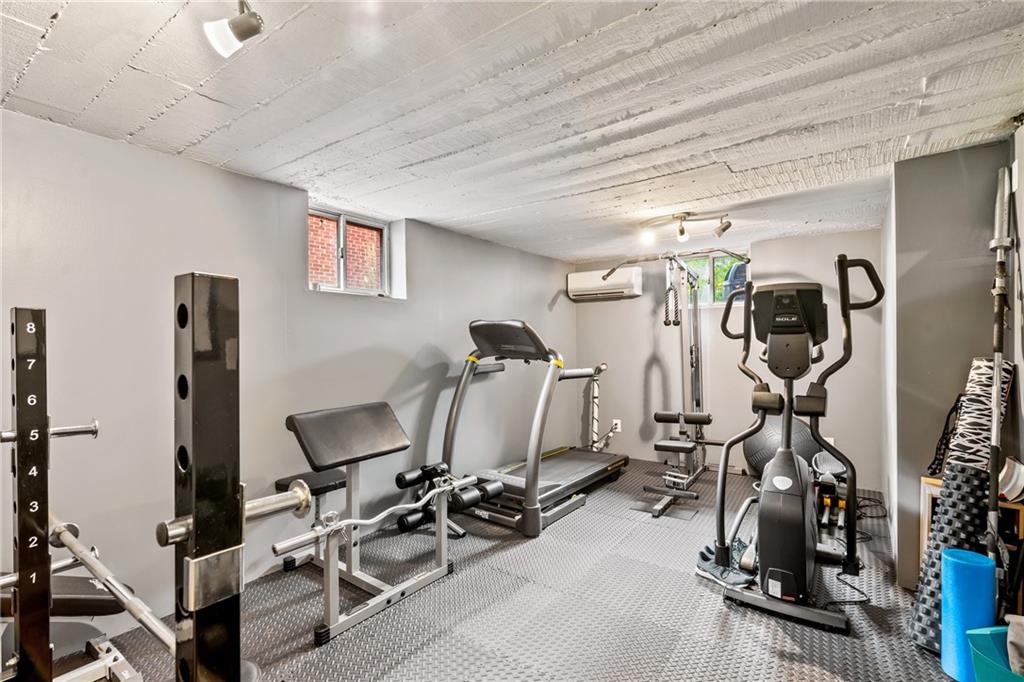 1393 Washington Road Pittsburgh, PA 15228 - Photo 21 of 25 Gallery Image 21