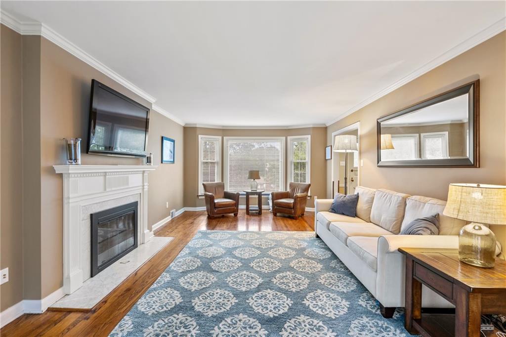 1393 Washington Road Pittsburgh, PA 15228 - Photo 9 of 25 Gallery Image 9