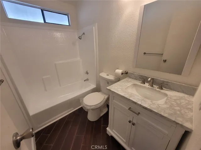 $195,000 | 1030 East Avenue S, Unit 36, Palmdale, CA 93550