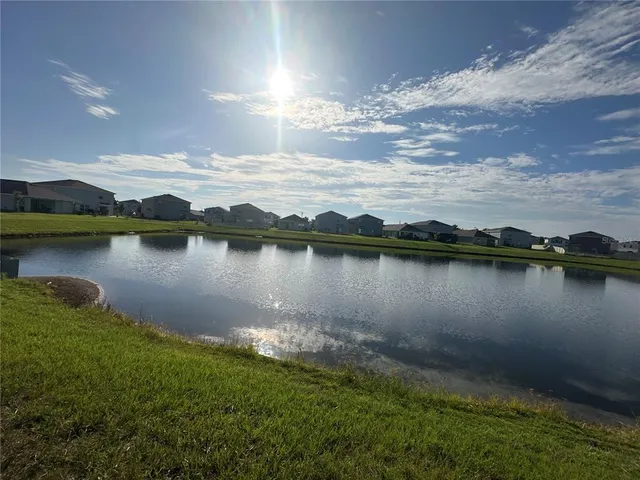 $2,575 | 16626 Mosaic Oar Drive, Wimauma, FL 33598