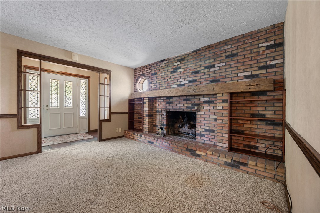 568 West Nimisila Road Akron, OH 44319 - Photo 7 of 37