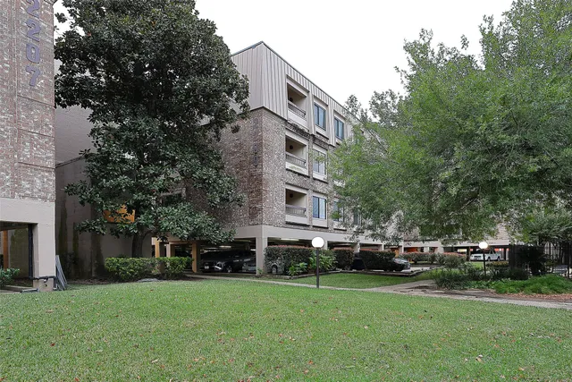 $1,450 | 2209 South Braeswood Boulevard, Unit 32C, Houston, TX 77030