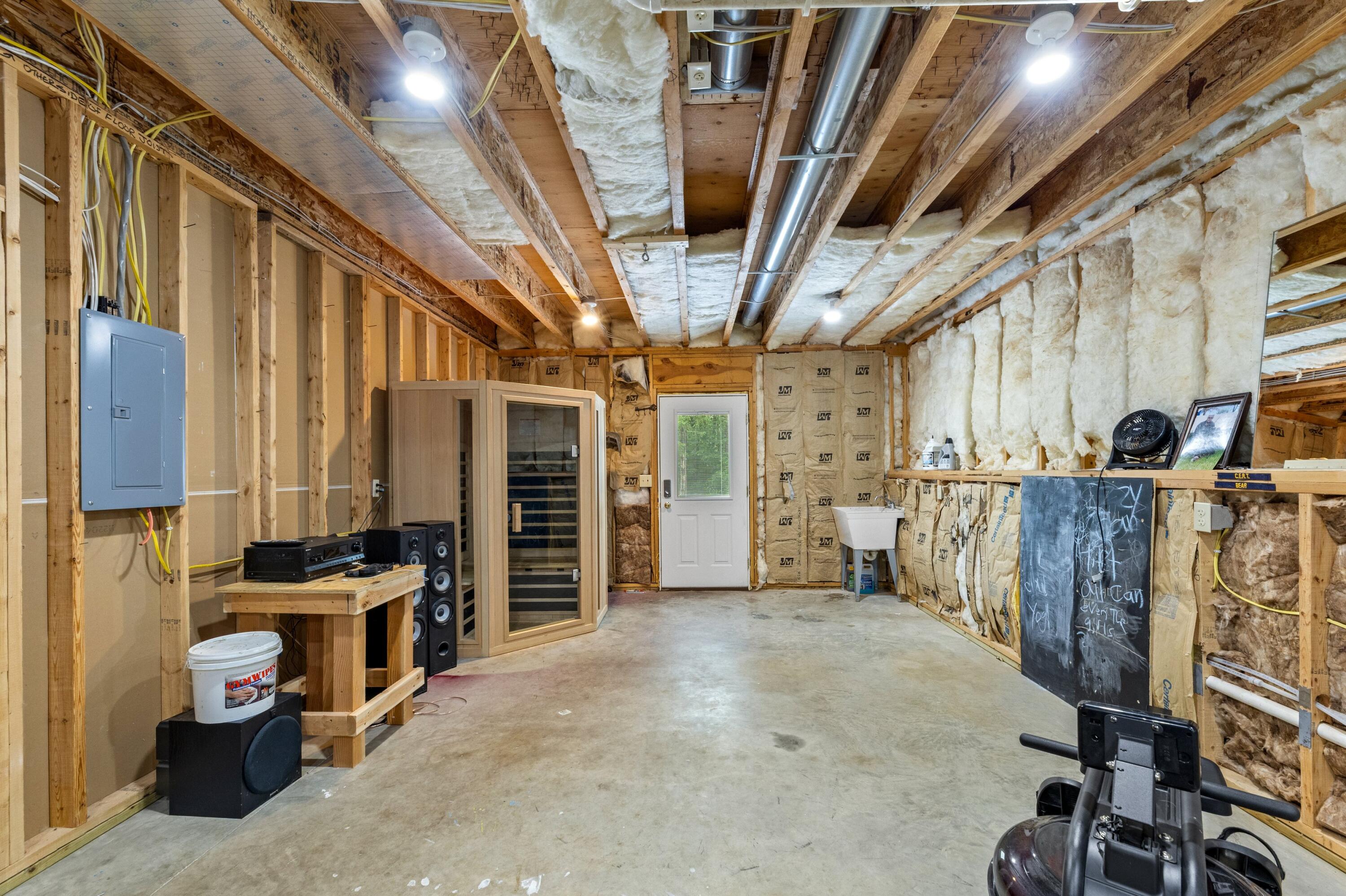 N15782 Delaney Road Trempealeau, WI 54661 - Photo 33 of 40 33 GYM- STORAGE