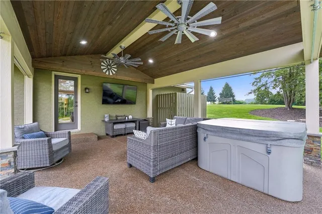 $1,099,000 | 251 Myers Lane, Allison Park, PA 15101