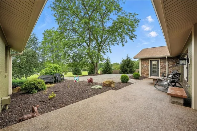 $1,099,000 | 251 Myers Lane, Allison Park, PA 15101