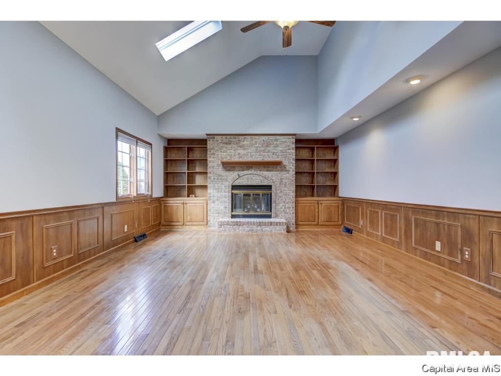 3101 Red Bud Lane Springfield, IL 62712 - Photo 12 of 36 Gallery Image 12