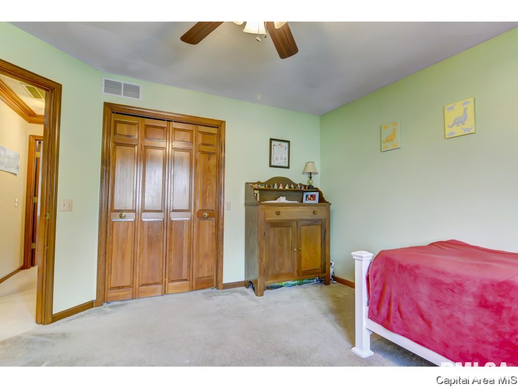 3101 Red Bud Lane Springfield, IL 62712 - Photo 27 of 36 Gallery Image 27