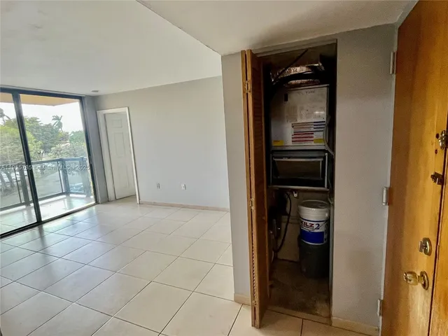 $2,000 | 11800 Southwest 18th Street, Unit 3124, Miami, FL 33175
