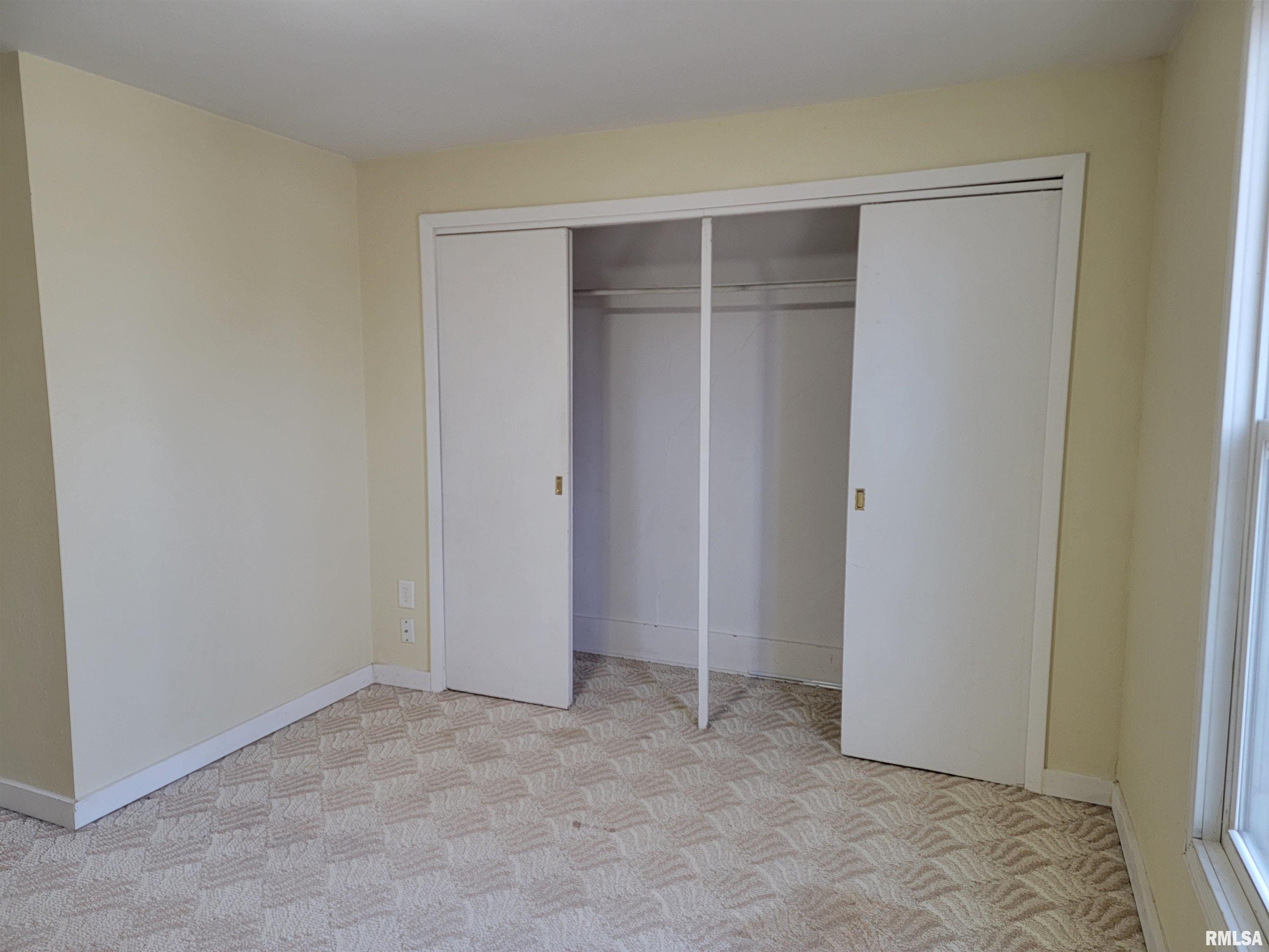 875 East Walnut Street Canton, IL 61520 - Photo 28 of 40 Gallery Image 28