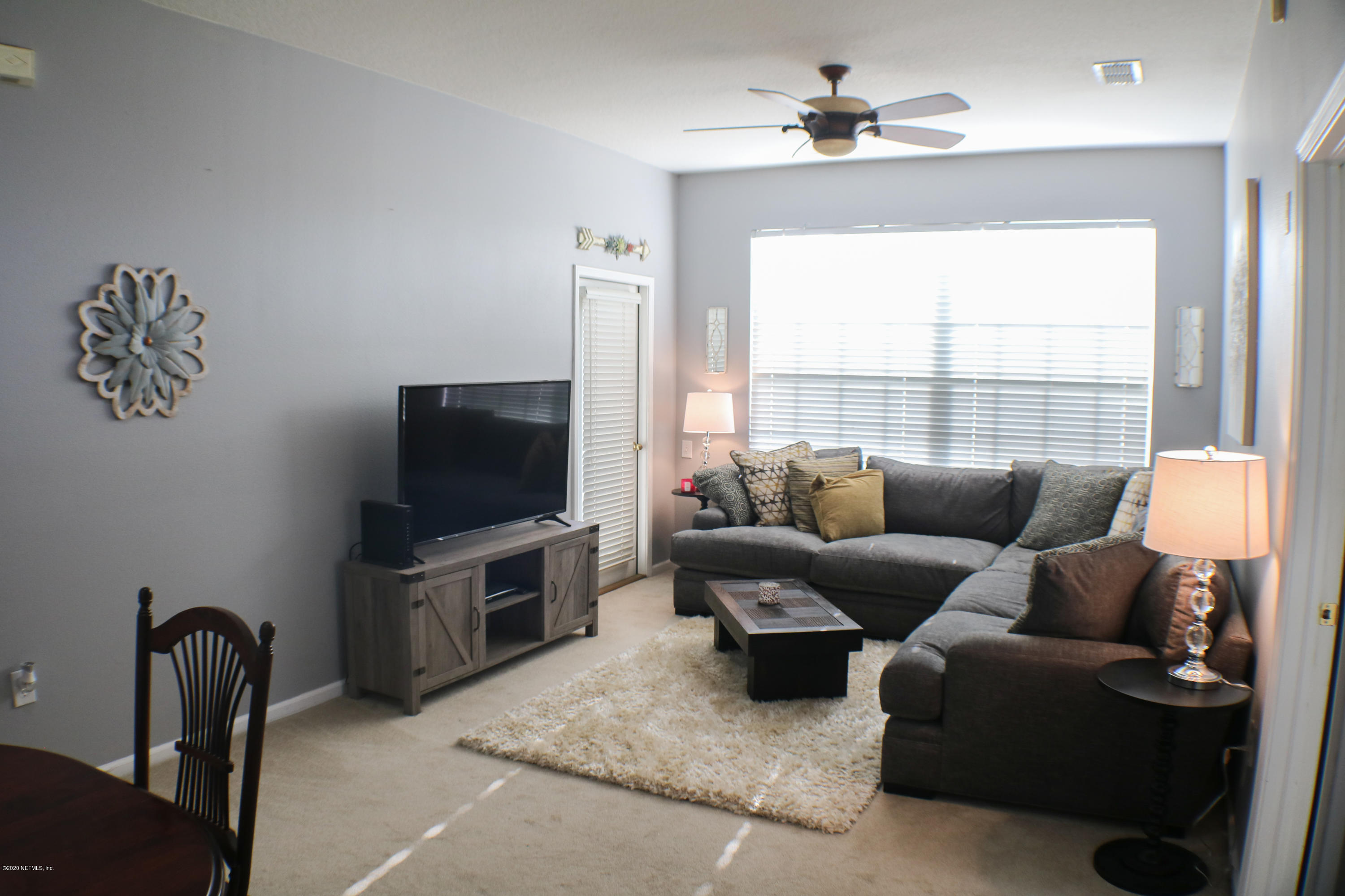 10550 Baymeadows Road, Unit 312 Jacksonville, FL 32256 - Photo 2 of 13 Living Area1