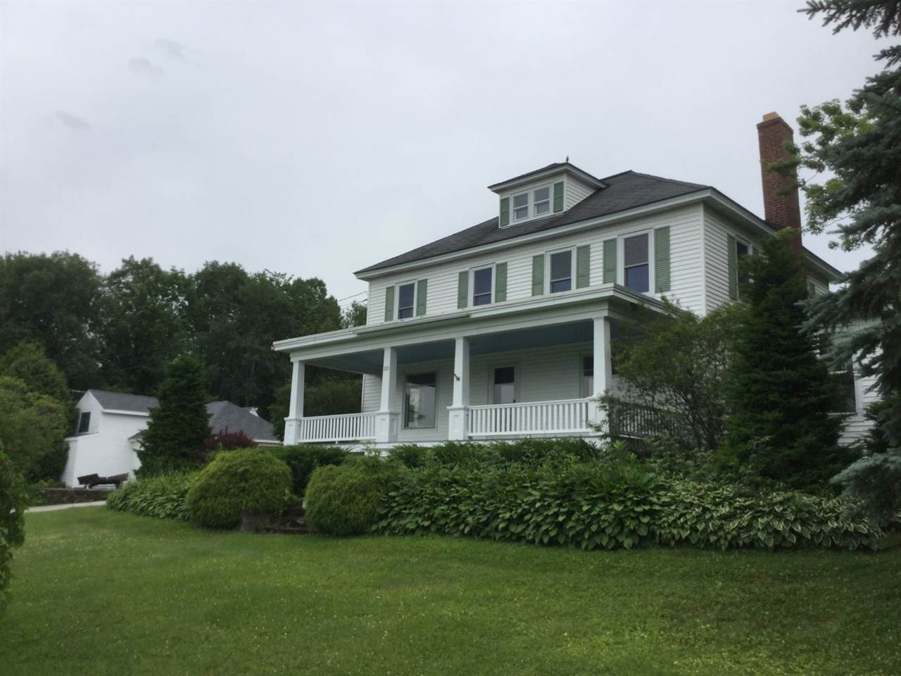 289 Cherry Valley Road Gilford, NH 03249 - Photo 1 of 22