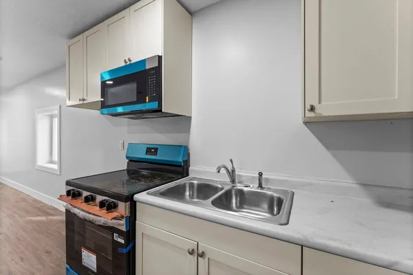 $1,600 | 1782 Us Highway, St. Croix Falls, WI 54024