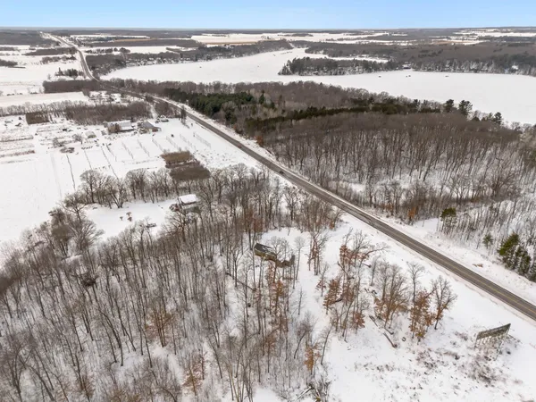$1,600 | 1782 Us Highway, St. Croix Falls, WI 54024