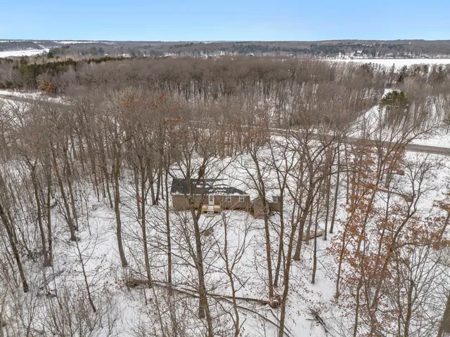 $1,600 | 1782 Us Highway, St. Croix Falls, WI 54024