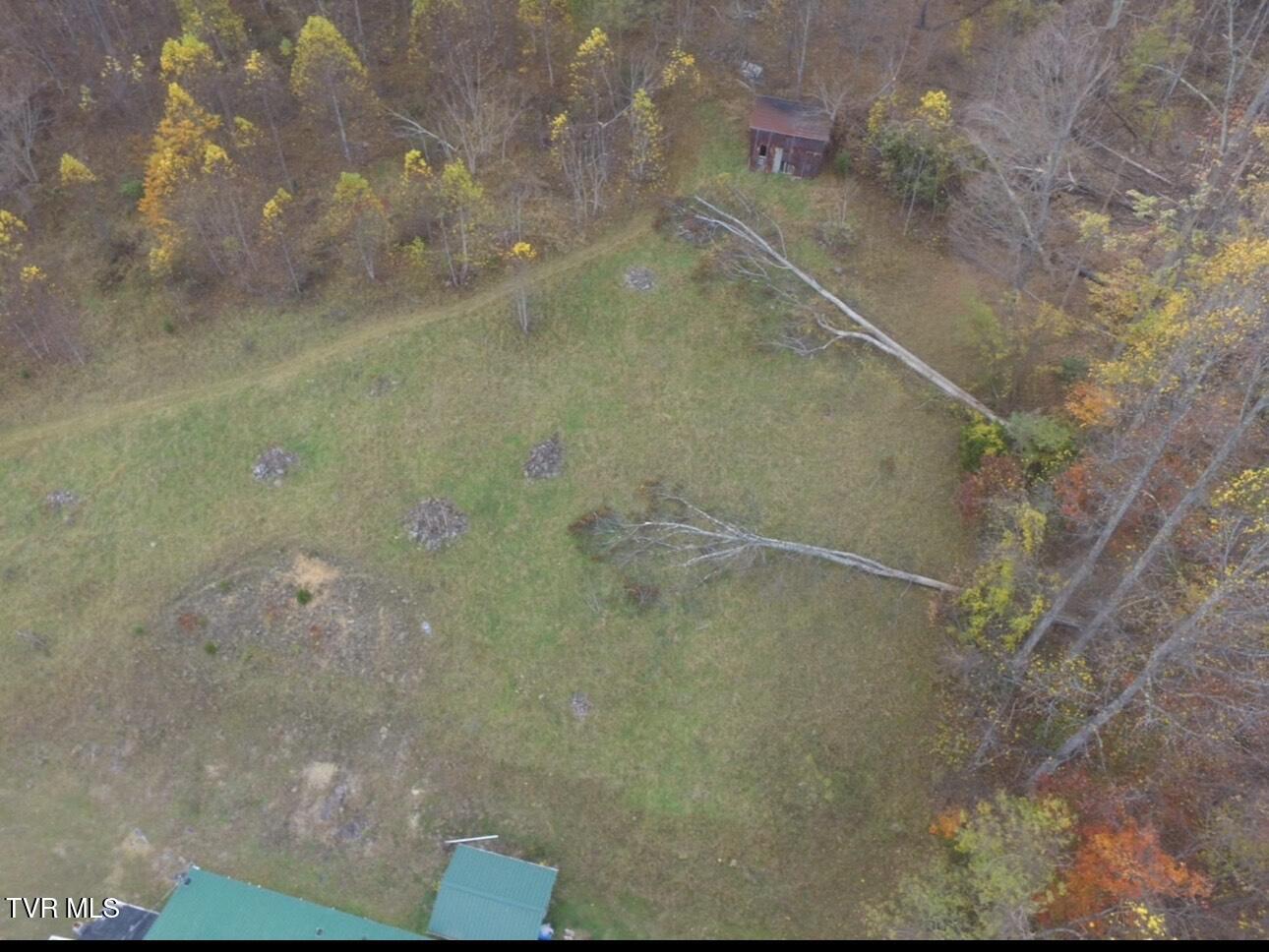 208 Observation Drive Duffield, VA 24244 - Photo 11 of 27 IMG_8343