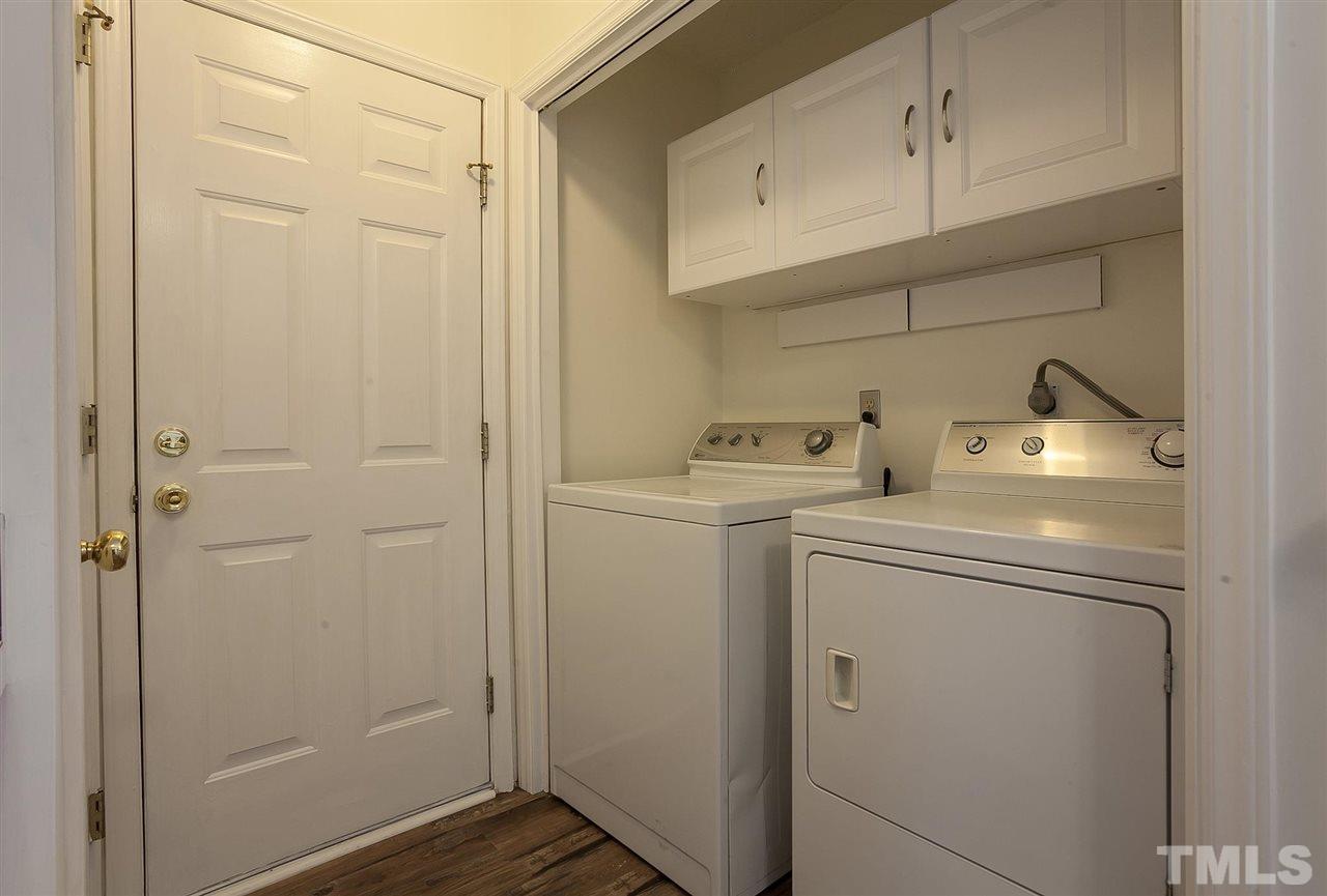 1133 Stoneferry Lane Raleigh, NC 27606 - Photo 20 of 29 Gallery Image 20