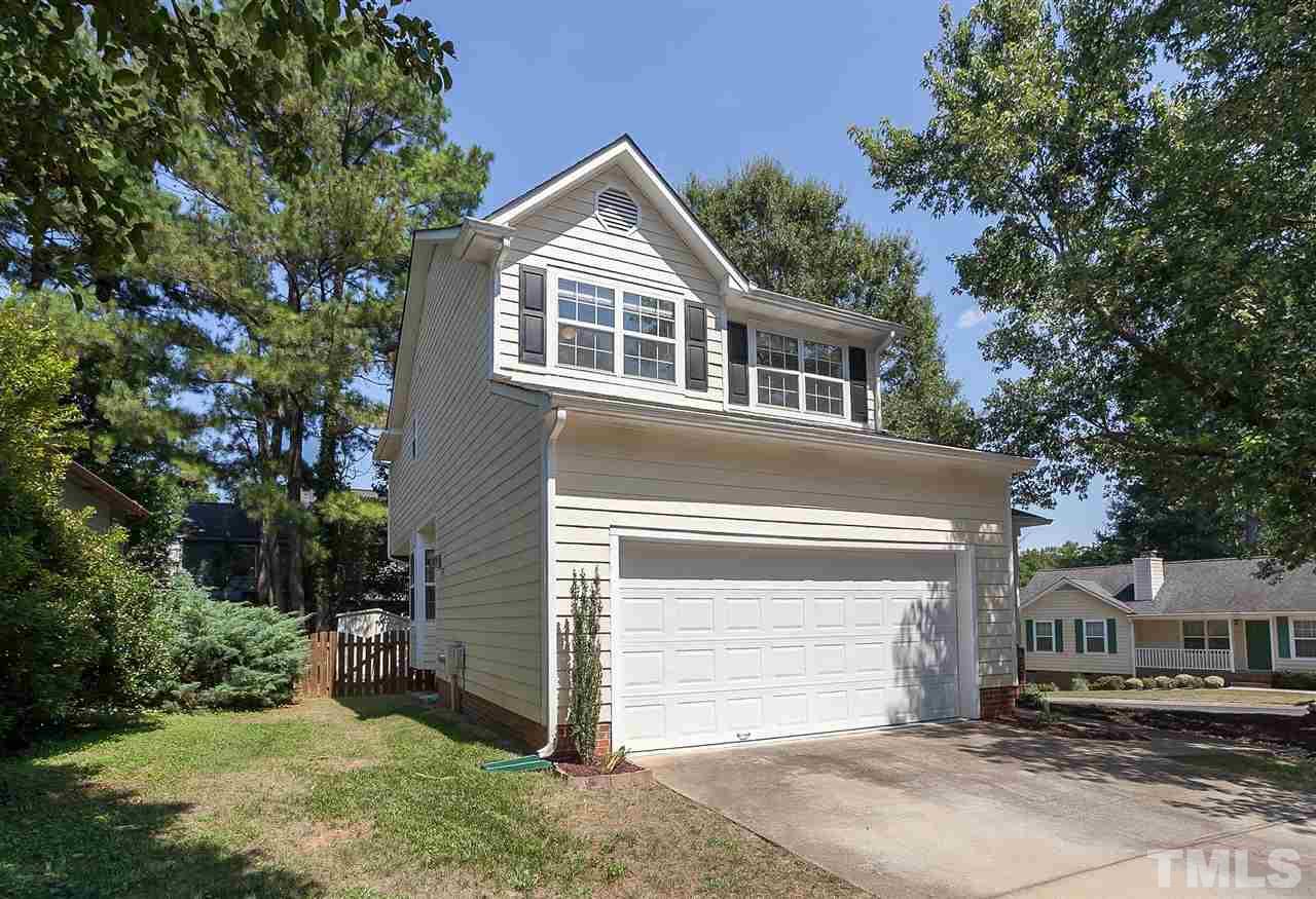 1133 Stoneferry Lane Raleigh, NC 27606 - Photo 9 of 29 Gallery Image 9