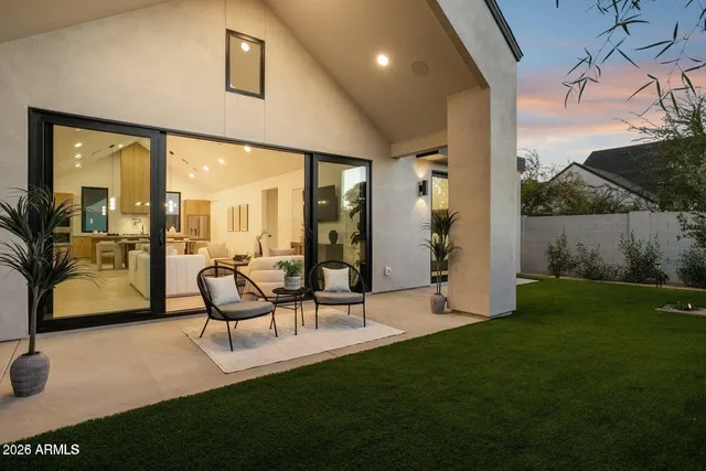 $8,000 | 6330 North 10th Drive, Phoenix, AZ 85013