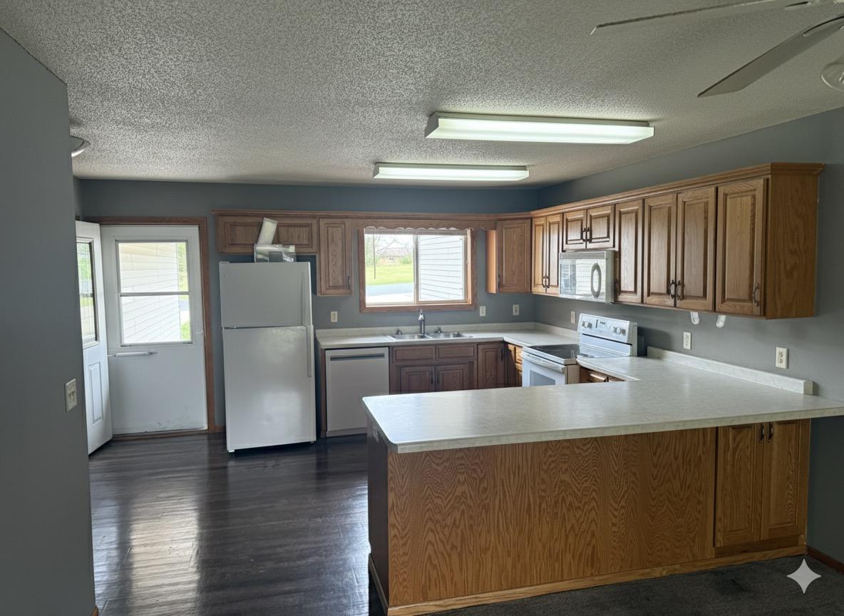 1920 11th Avenue, Unit 2 Baldwin, WI 54002 - Photo 3 of 8