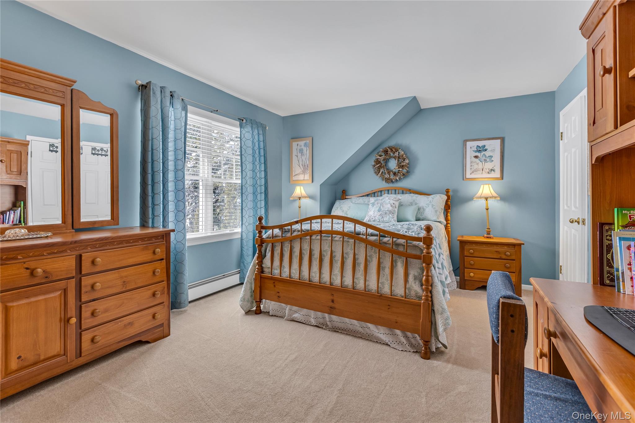 251 Vineyard Road Huntington Bay, NY 11743 - Photo 13 of 25