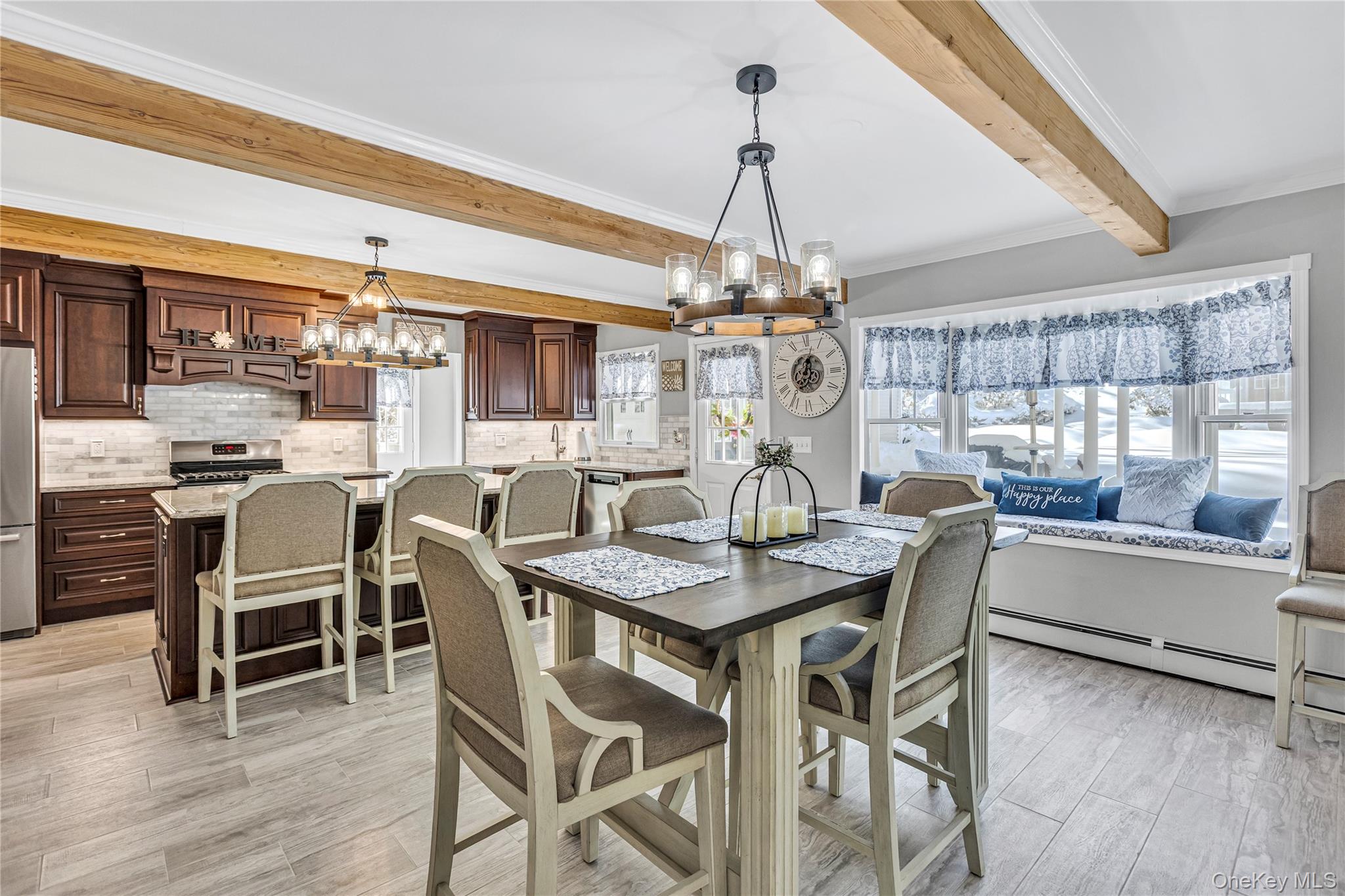 251 Vineyard Road Huntington Bay, NY 11743 - Photo 7 of 25