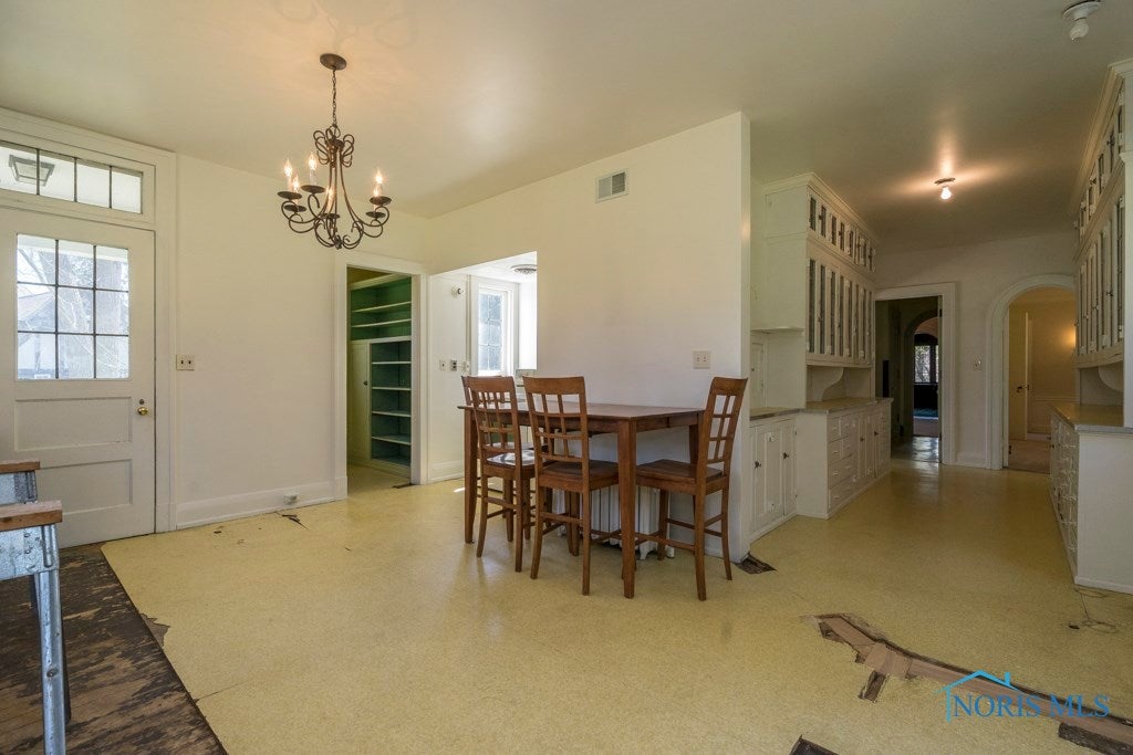 3505 Ridgewood Road Toledo, OH 43606 - Photo 20 of 36 Gallery Image 20