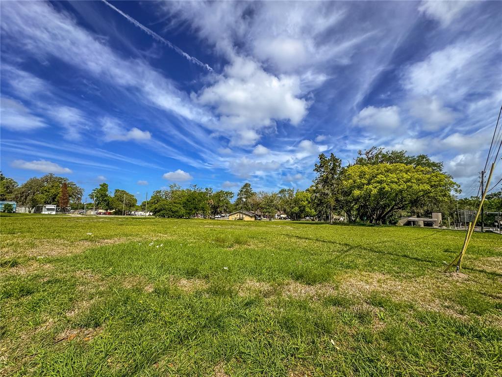 615 Hospital Road Brooksville, FL 34601 - Photo 35 of 75 a view of an outdoor space and yard