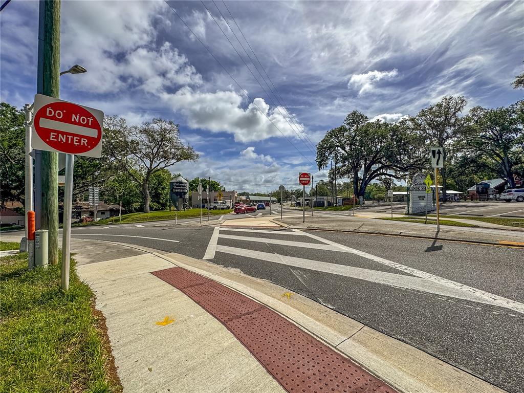 615 Hospital Road Brooksville, FL 34601 - Photo 38 of 75