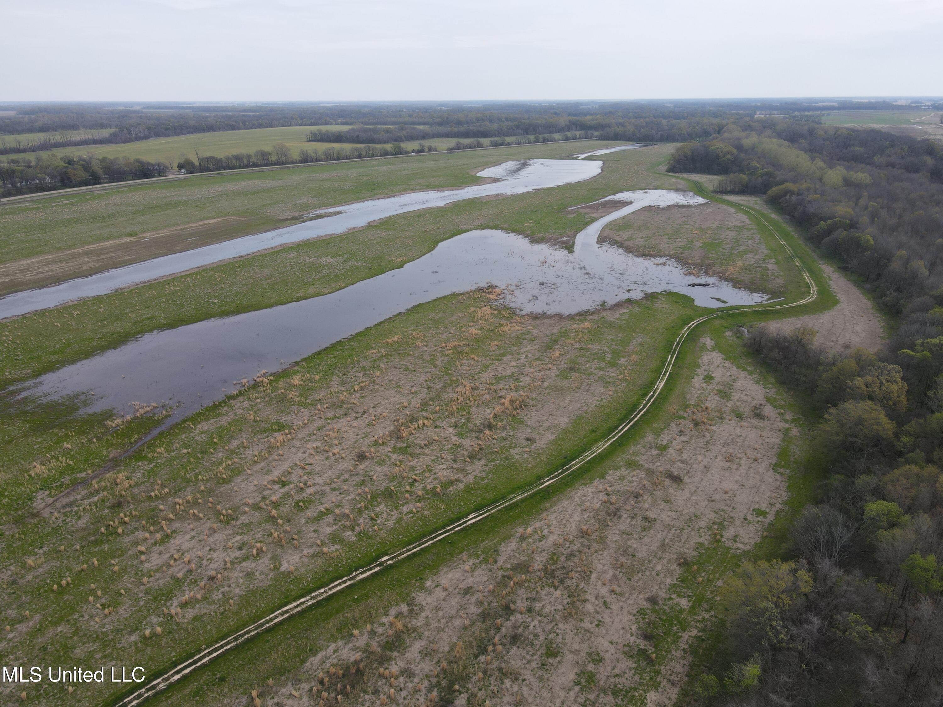 448 Ms Shaw, MS 38773 - Photo 12 of 53 DJI_0091