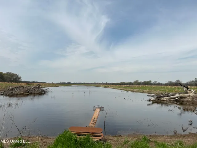 $3,475,650 | 448 Ms, Shaw, MS 38773