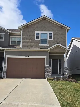 $300,000 | 7364 Aaron Street, Unit 26D, Parkville, MO 64152
