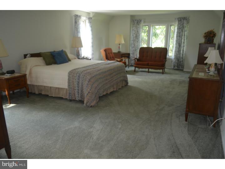 587 Sentinel Road Moorestown, NJ 08057 - Photo 11 of 17 Bedroom - Main