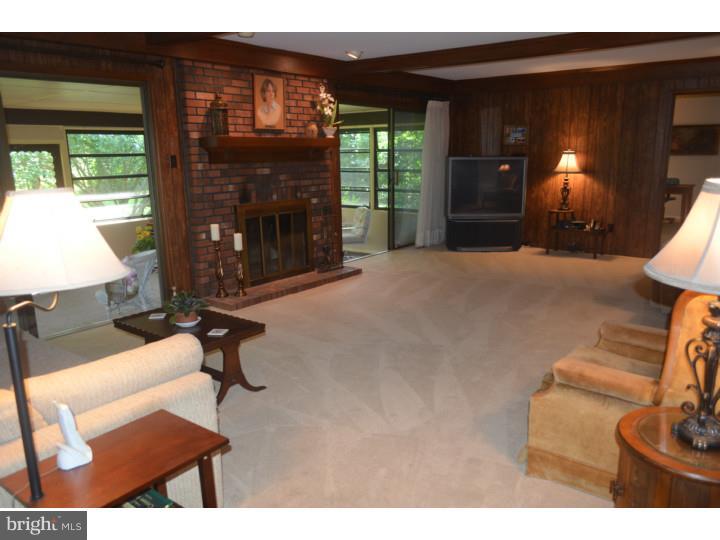 587 Sentinel Road Moorestown, NJ 08057 - Photo 7 of 17 Family Room