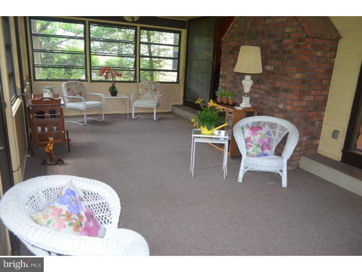 587 Sentinel Road Moorestown, NJ 08057 - Photo 10 of 17 Porch